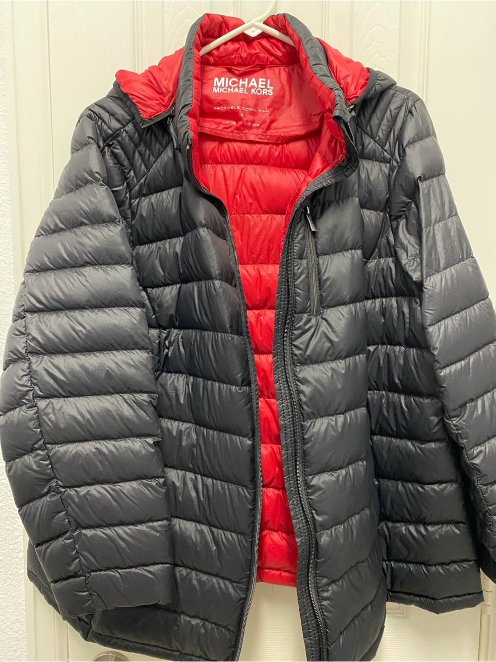 MICHAEL Michael Kors Black Puffer Jacket with Red Lining